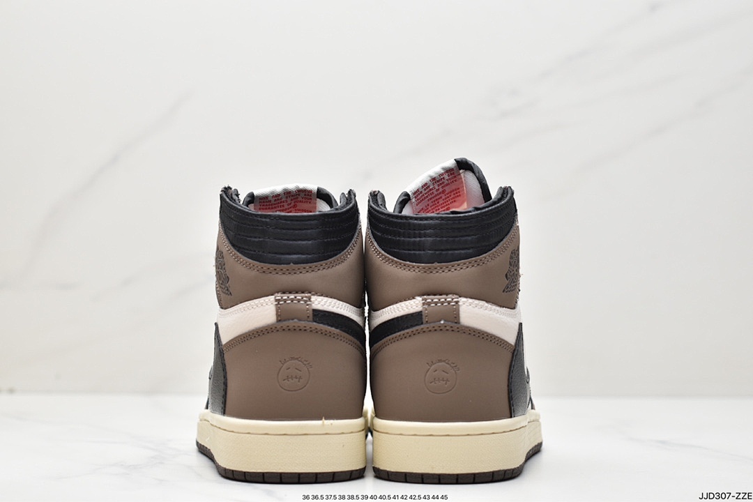 Nike Air Jordan 1 Retro High · 4847 — תמונה 48