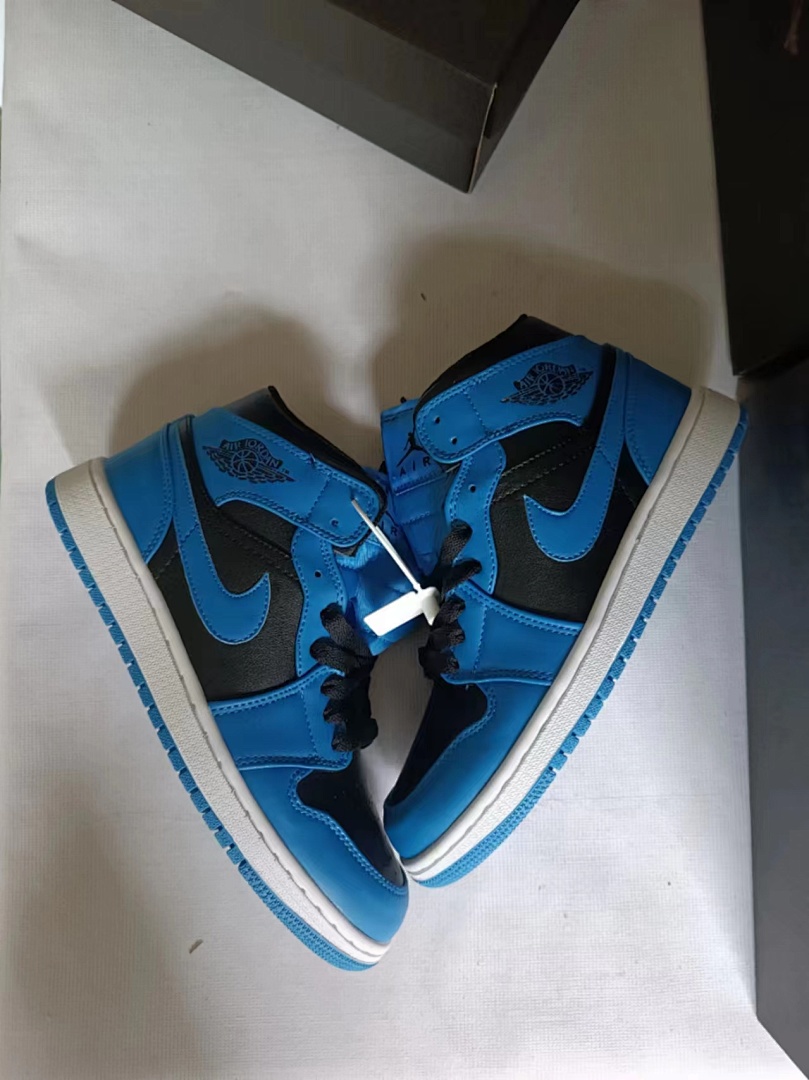 Air Jordan 1 Mid SE · 5327 — תמונה 18