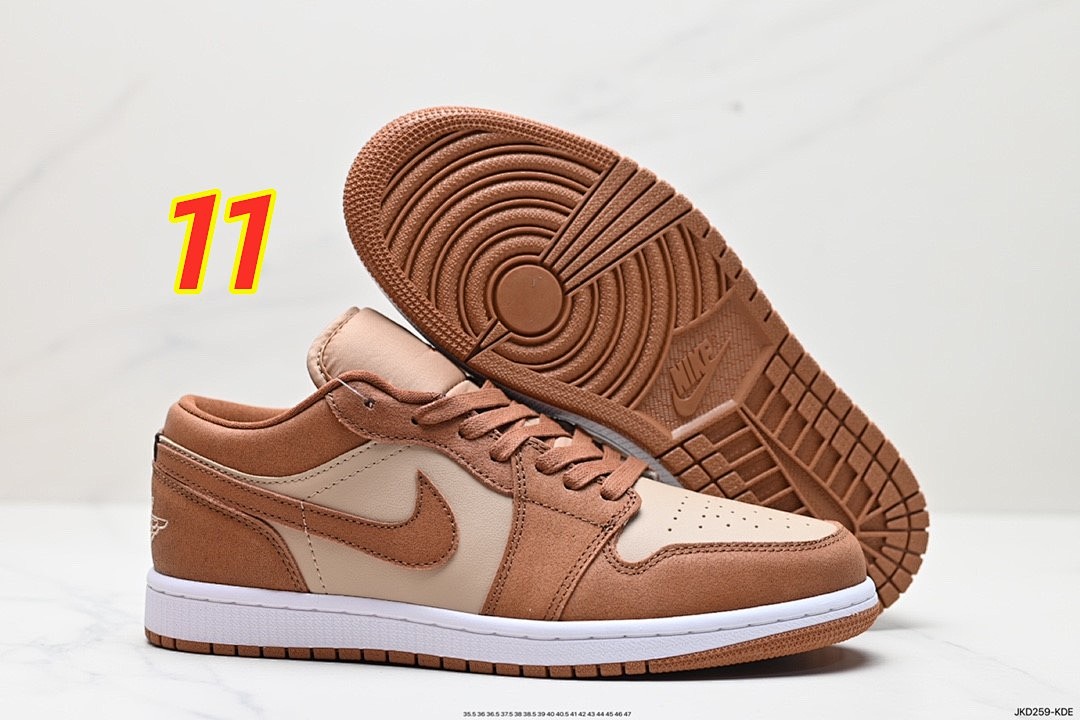 Nike Air Jordan 1 Low · 4720