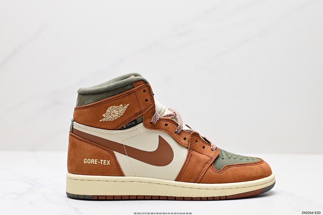 Nike Air Jordan 1 Retro High · 4847 — תמונה 37