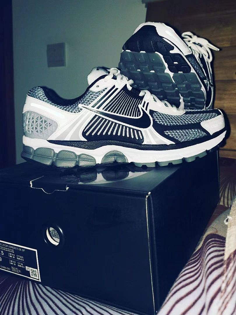 Nike Zoom Vomero 5 · 3407 — תמונה 6