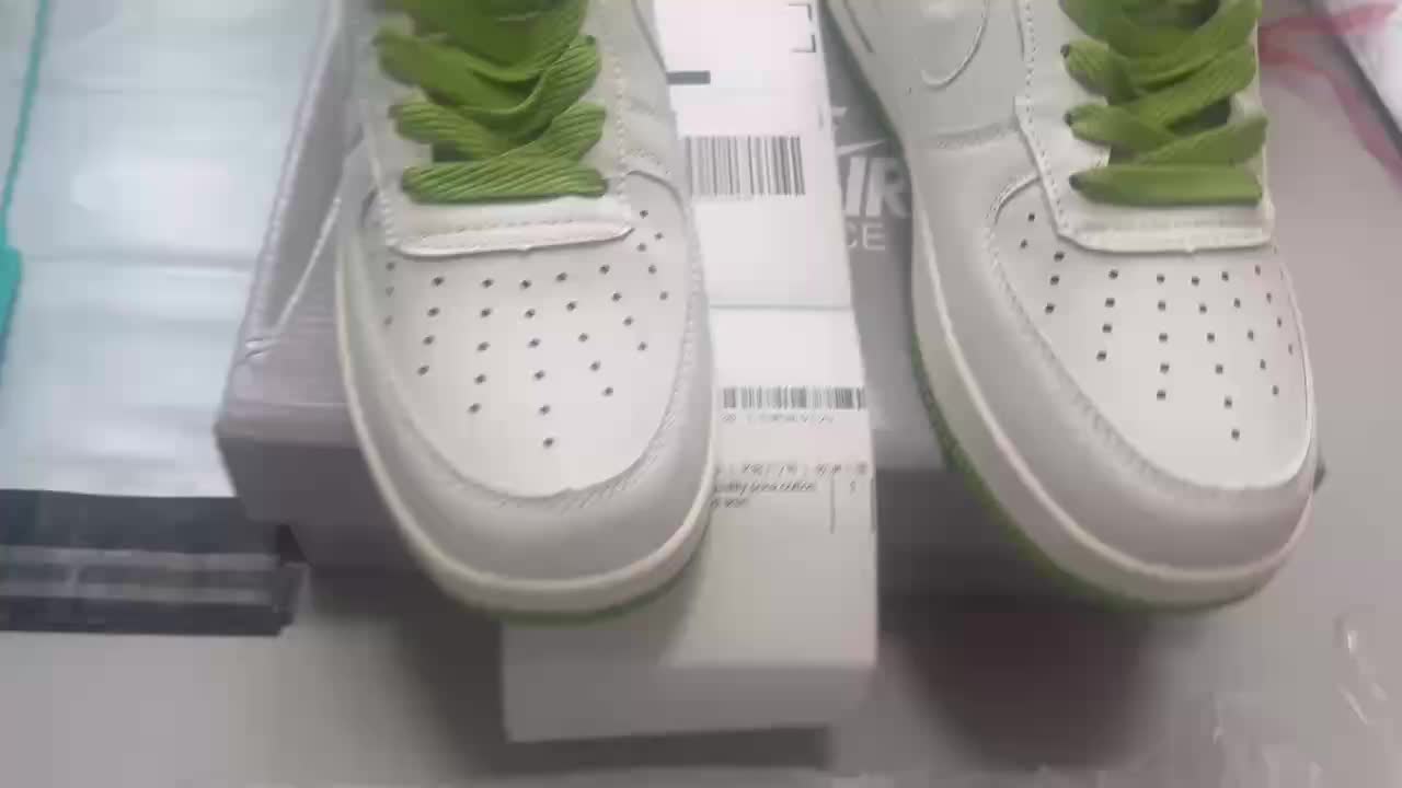 Nike Air Force 1 '07 MoMA · 5239 — תמונה 2