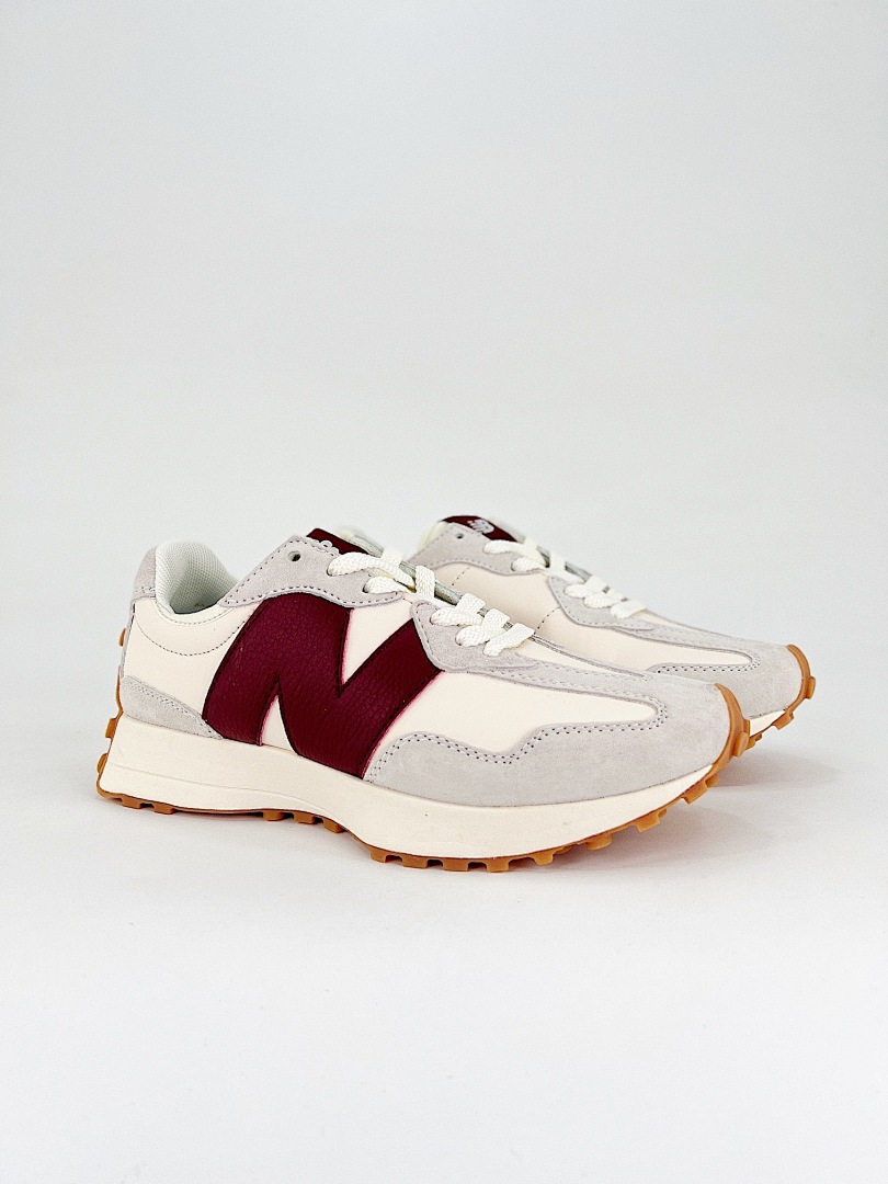 New balance HE4399 $48
