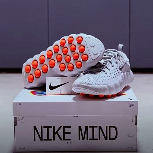 NIKE ZT10797