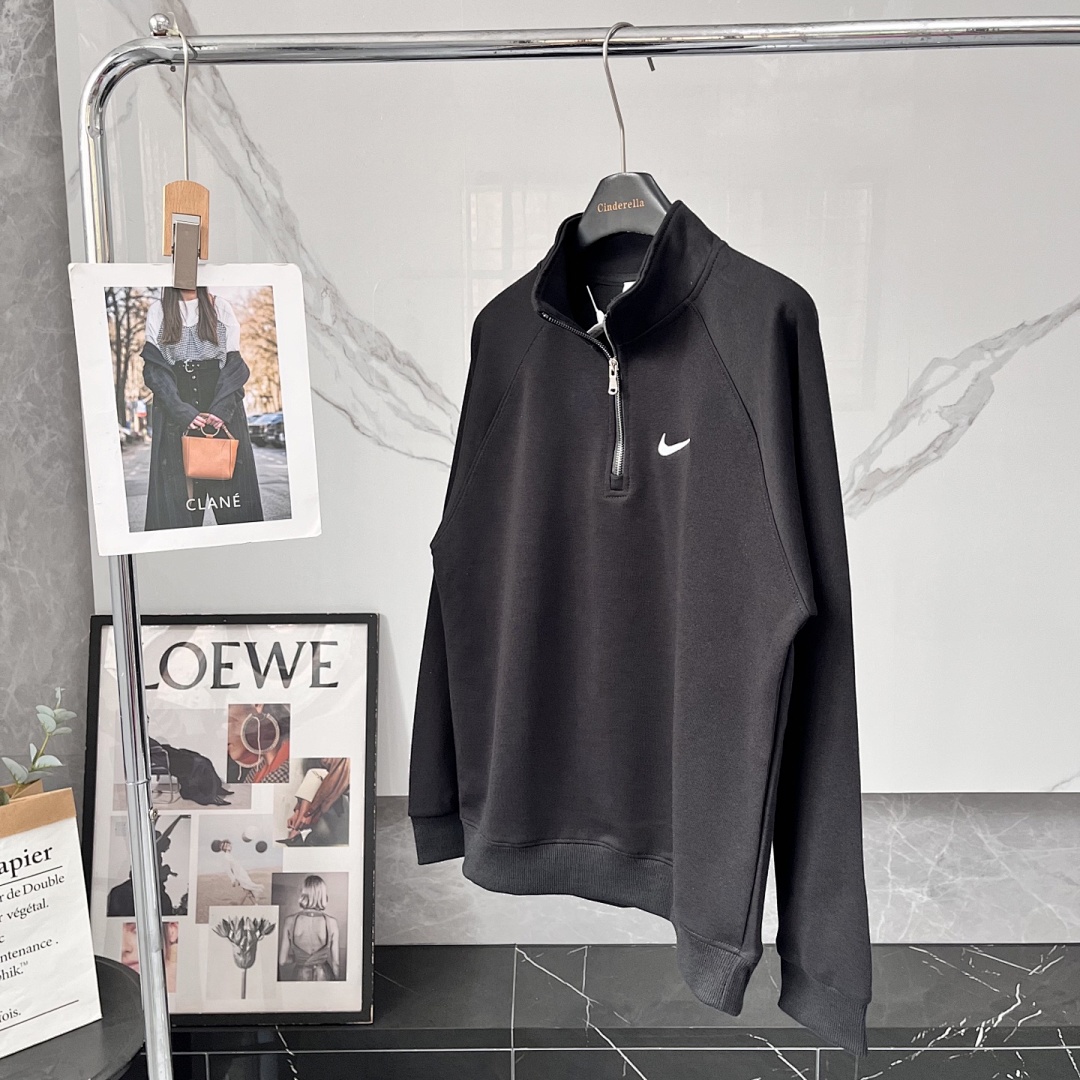 Nike Solo Swoosh Quarter-Zip · A2763 — תמונה 7