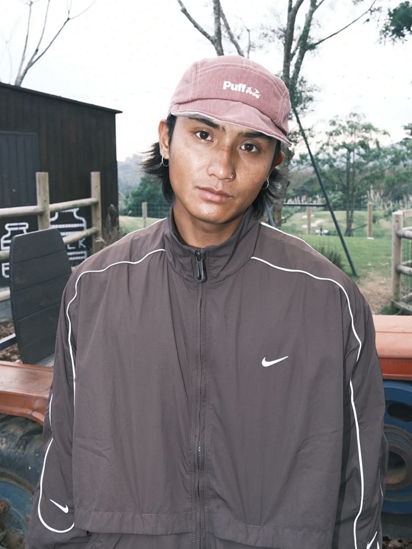 Nike Sportswear Solo Swoosh Woven Tracksuit · A3011