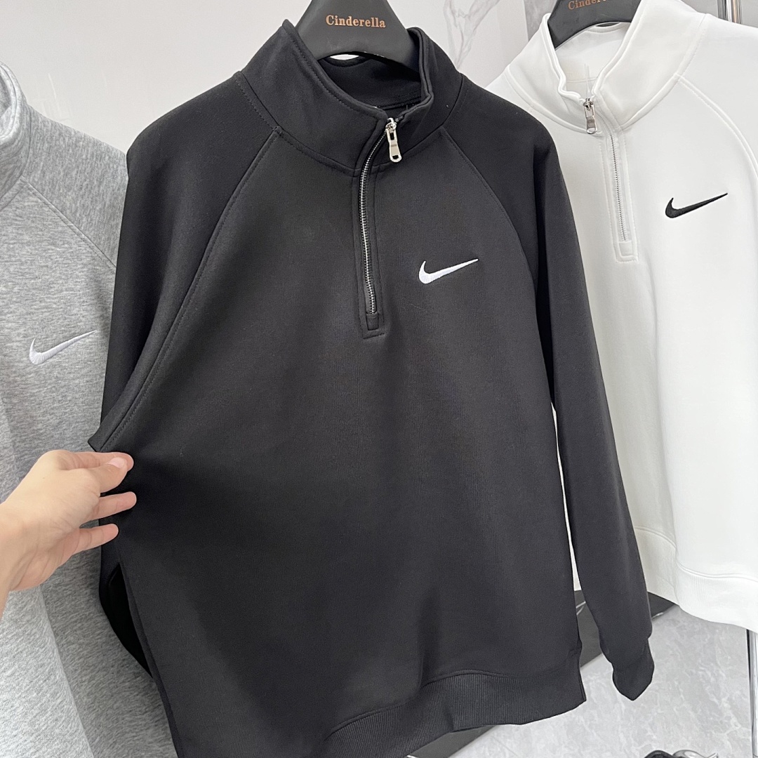Nike Solo Swoosh Quarter-Zip · A2763 — תמונה 59