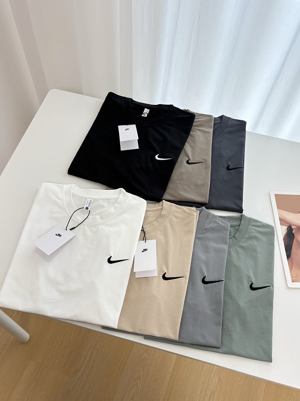 Nike — טי שירט · A3262