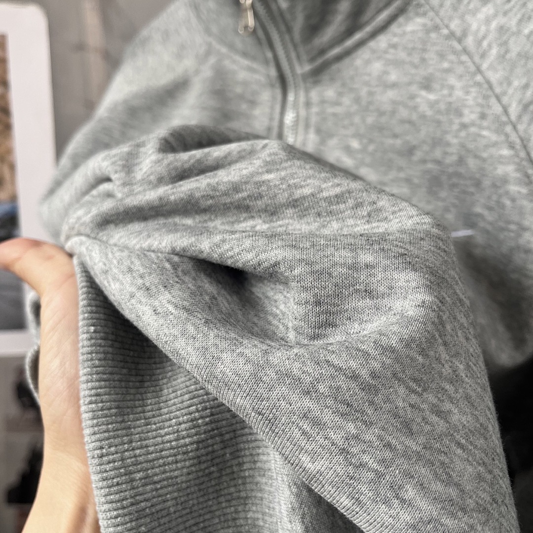 Nike Solo Swoosh Quarter-Zip · A2763 — תמונה 37