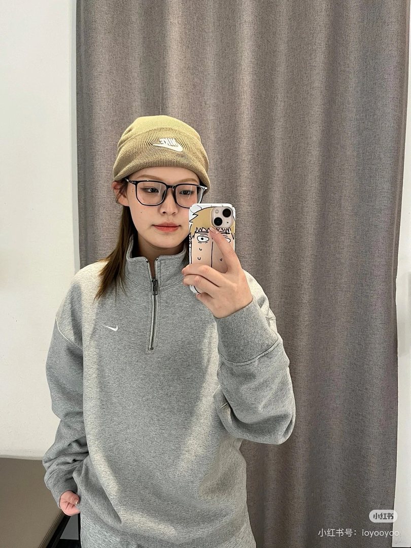 Nike Solo Swoosh Quarter-Zip · A2763 — תמונה 34
