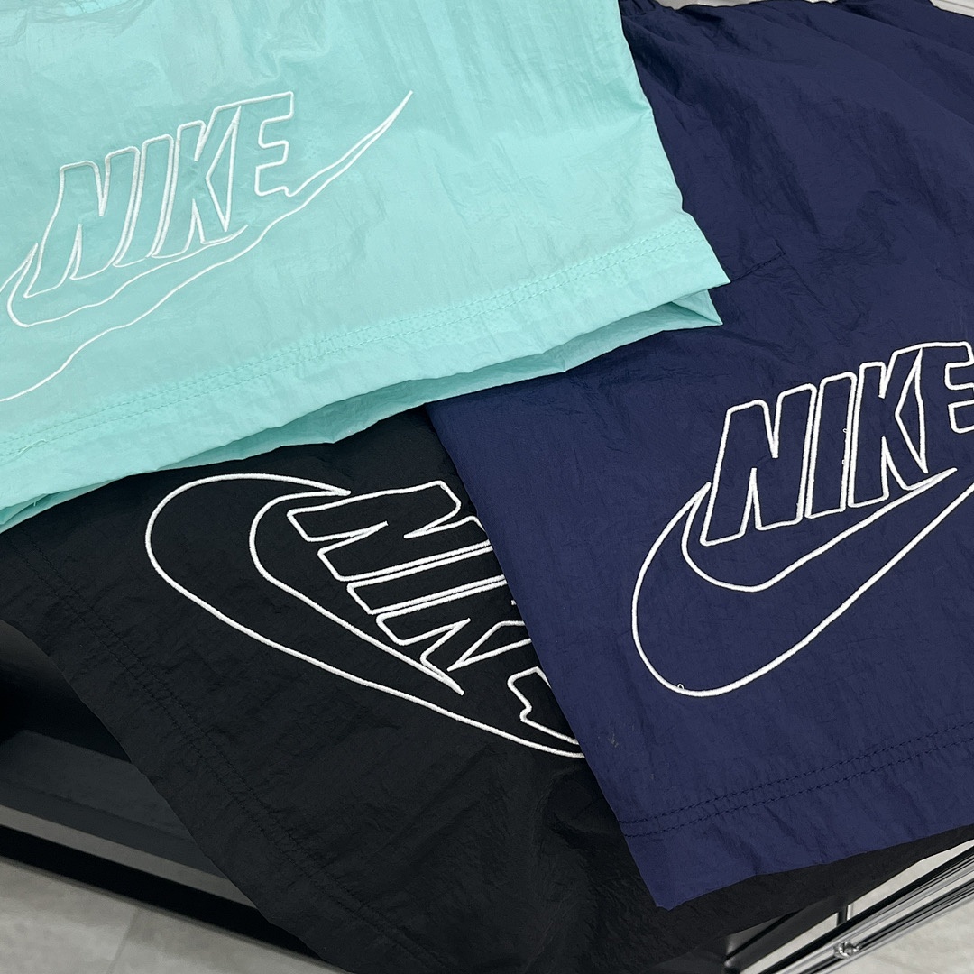 Nike Sportswear Alumni Woven Flow Shorts · A3034 — תמונה 10