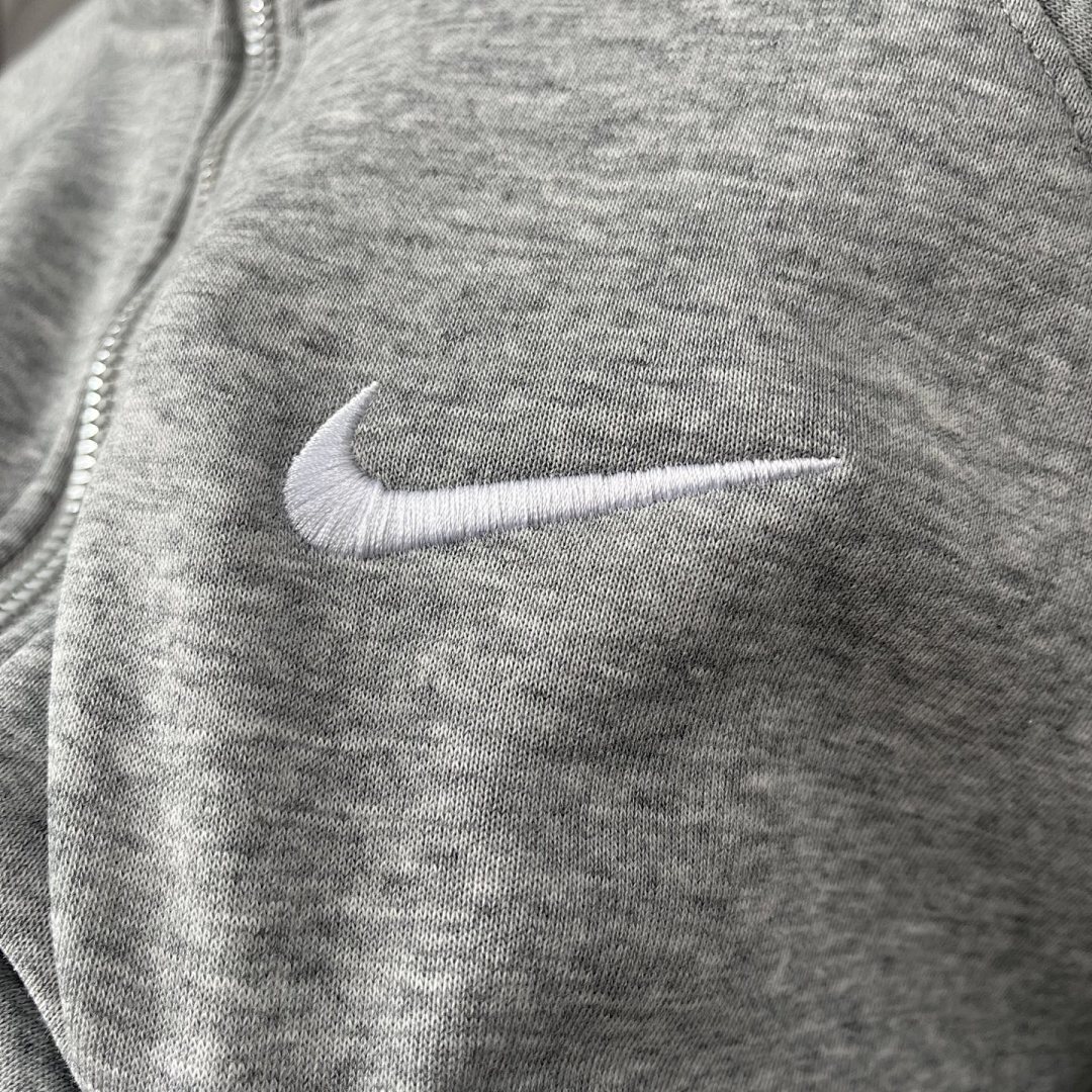 Nike Solo Swoosh Quarter-Zip · A2763 — תמונה 36
