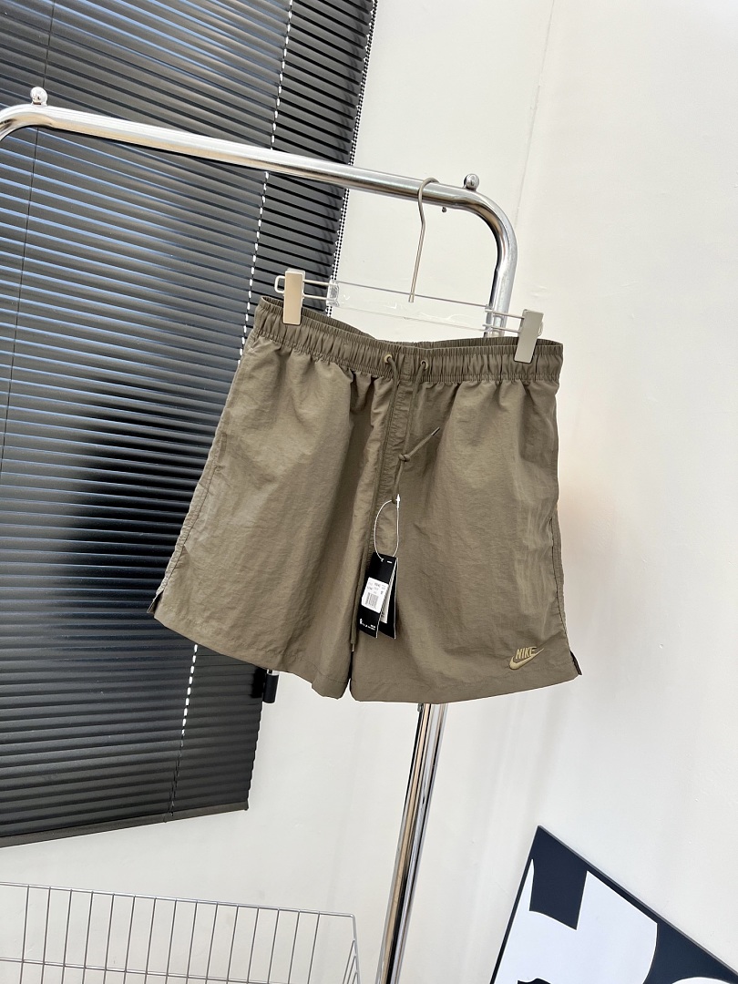Nike — מכנסיים קצרים · A3200 — תמונה 16