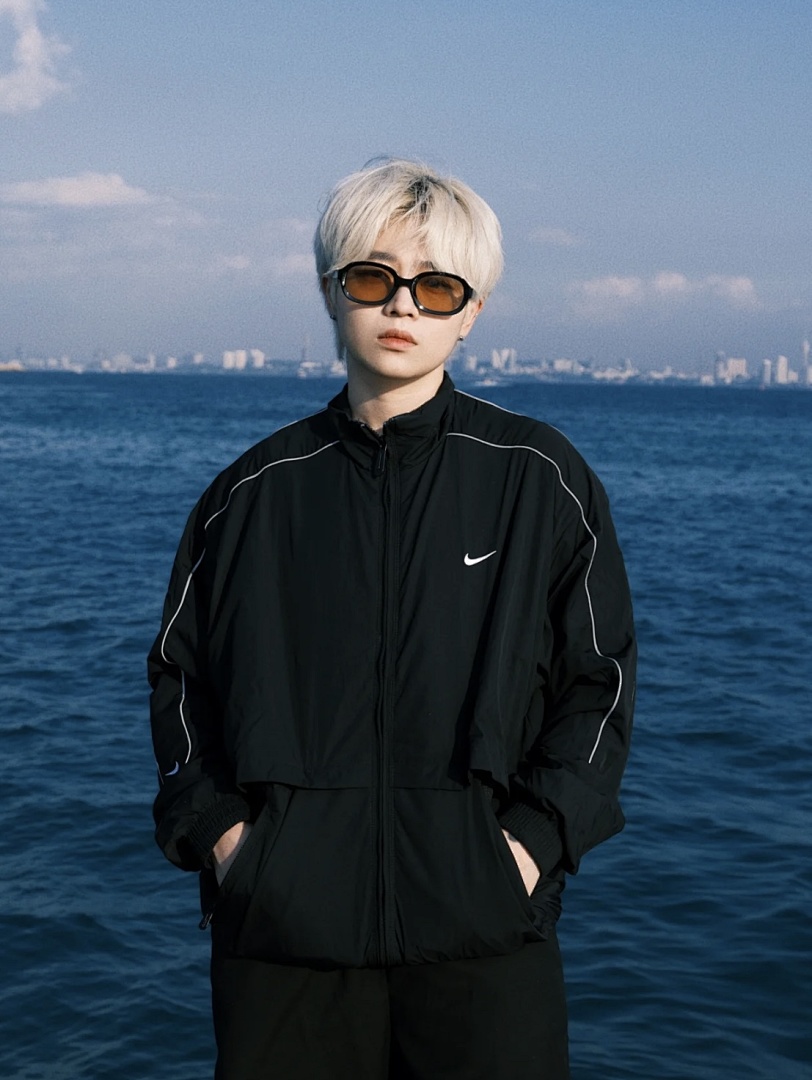 Nike Sportswear Solo Swoosh Woven Tracksuit · A3011 — תמונה 12
