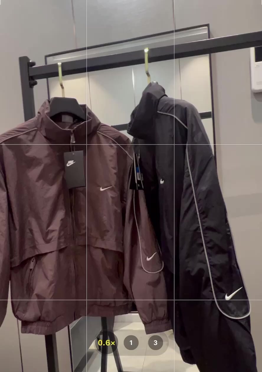 Nike Sportswear Solo Swoosh Woven Tracksuit · A3011 — תמונה 5