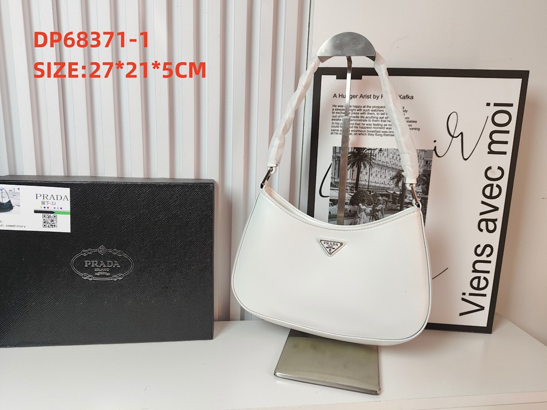prada DP68371