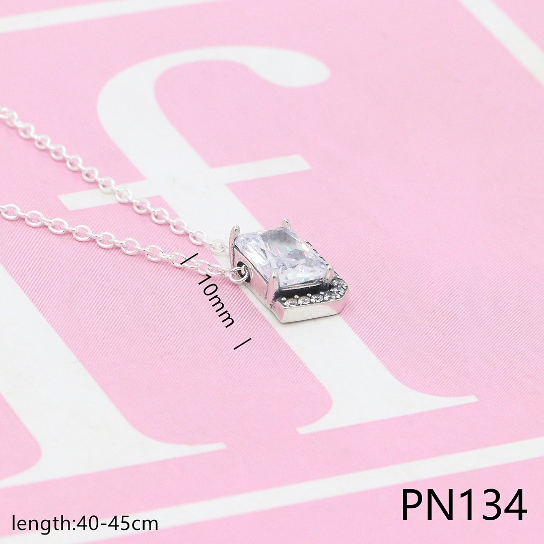 Pandora Sparkling Snowflake · PN12 — תמונה 4