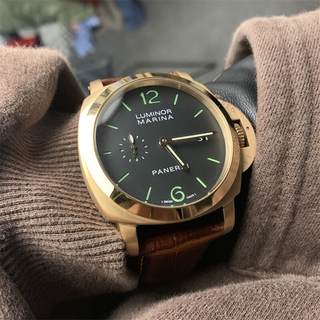 Panerai HE7367