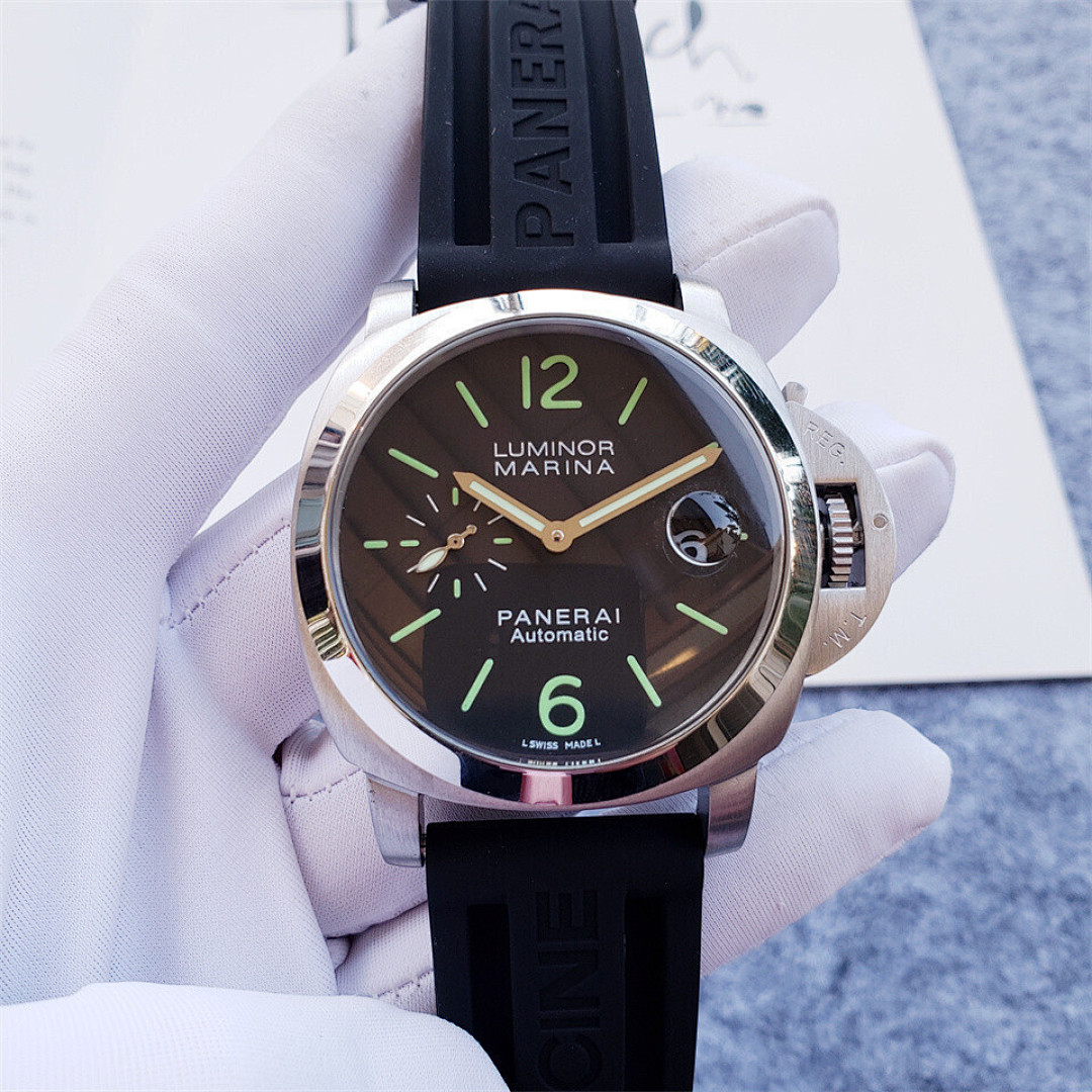 Panerai HE7368