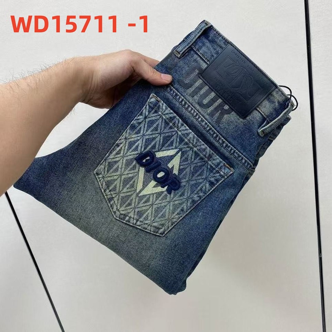 WD15711