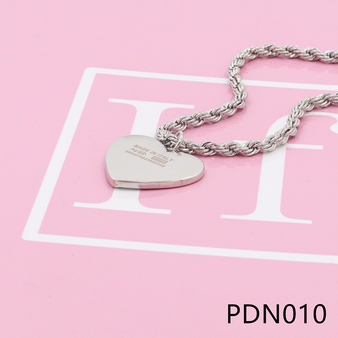 PDN1 Prada