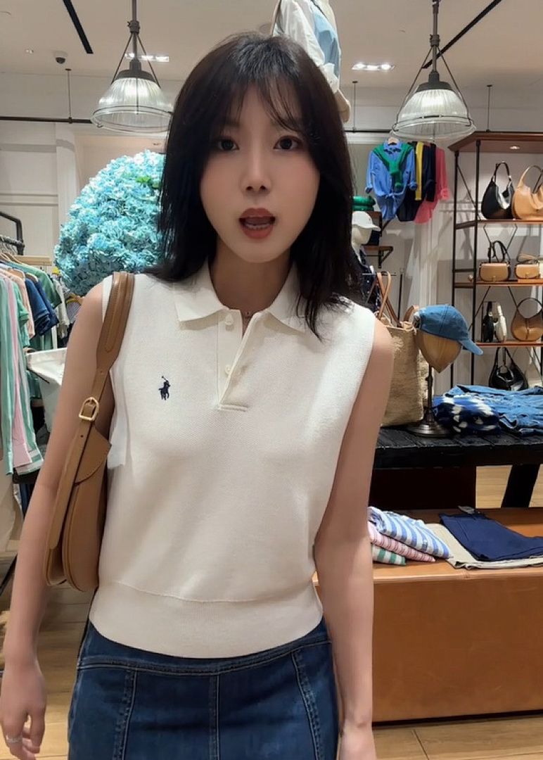 Ralph Lauren Sleeveless Crop Polo Sweater · A2419 — תמונה 4