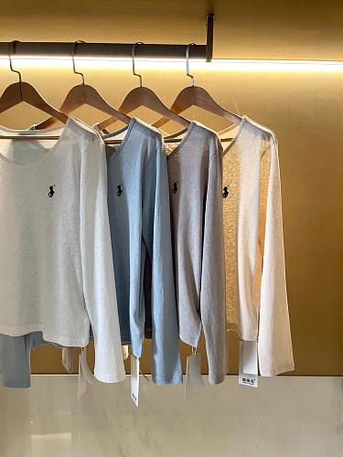 Ralph Lauren Shrunken Fit Jersey Long-Sleeve Tee · A3136