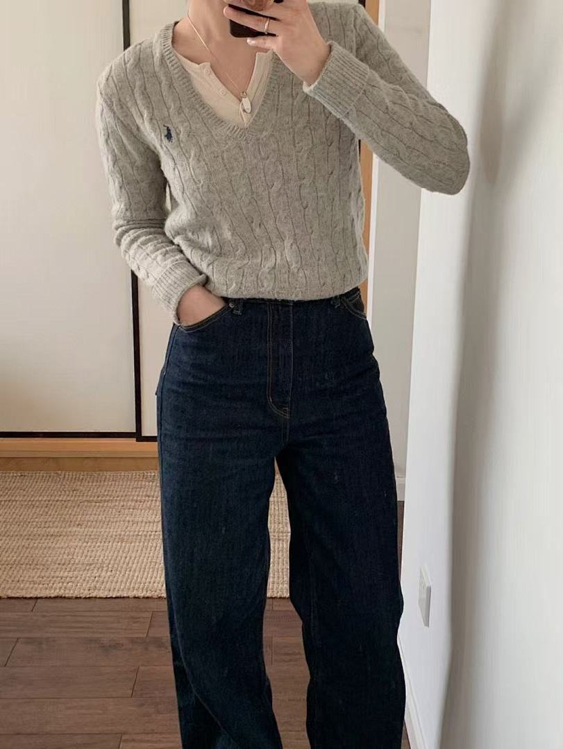 Ralph Lauren Cable-Knit Cotton V-Neck Sweater · A2865 — תמונה 18