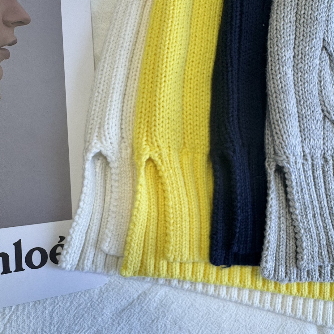 Ralph Lauren Cable-Knit Cotton V-Neck Vest · A1827 — תמונה 23