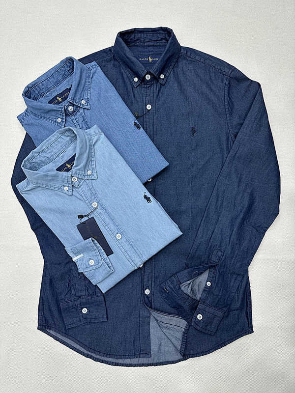 Ralph Lauren Custom Fit Denim Shirt · A916