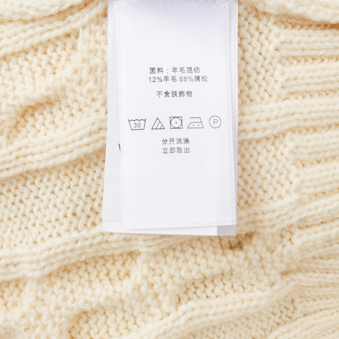 Ralph Lauren Cable Knit Quarter Zip Pullover · A3425 — תמונה 3