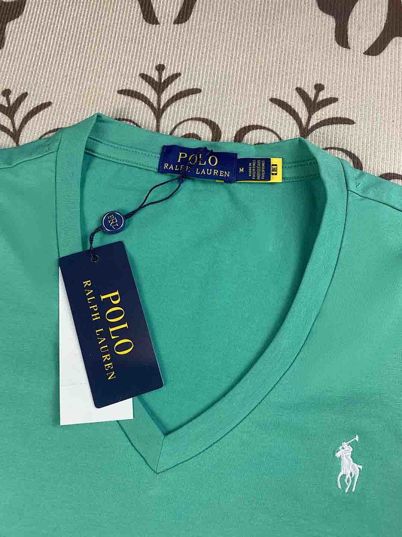 Ralph Lauren V-Neck T-Shirt · A2411 — תמונה 30