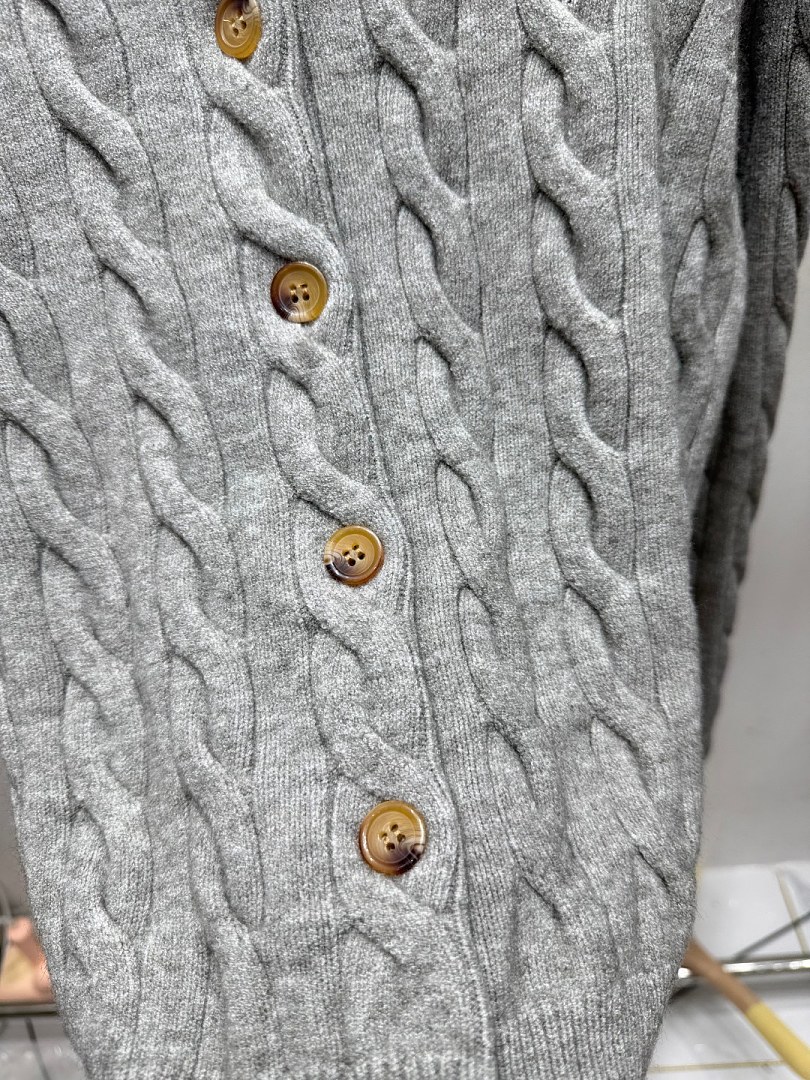 Ralph Lauren Cable-Knit Wool-Cashmere Cardigan · A3364 — תמונה 11
