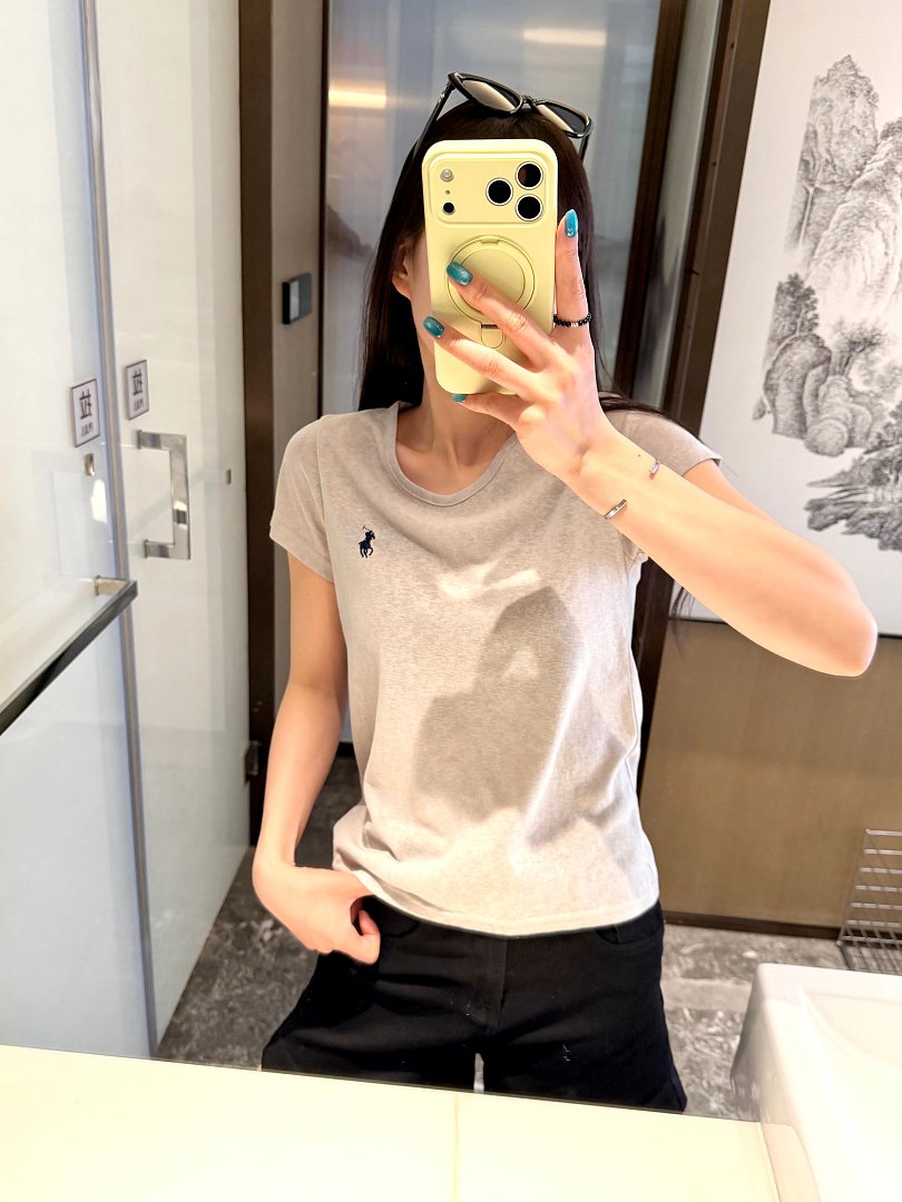 Ralph Lauren Shrunken Fit Jersey Long-Sleeve Tee · A3136 — תמונה 23