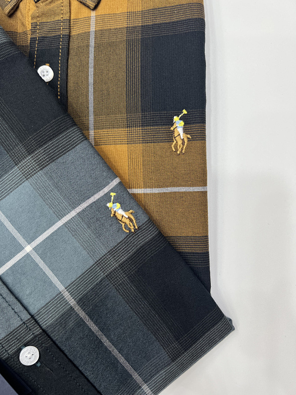 Ralph Lauren Relaxed Fit Plaid Cotton Button-Up · A2312 — תמונה 4