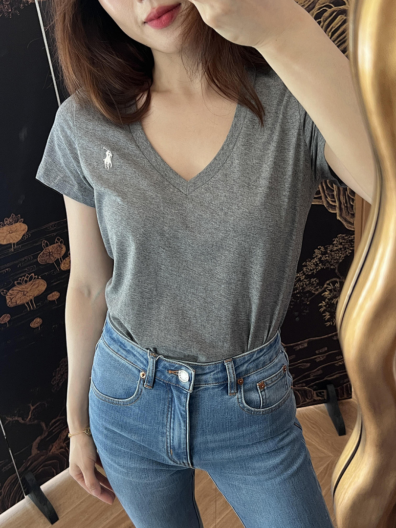 Ralph Lauren V-Neck T-Shirt · A2411 — תמונה 16