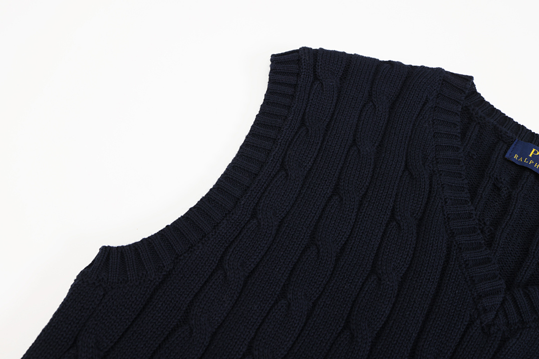 Polo Ralph Lauren Cable-Knit Cotton Sweater Vest · A2831 — תמונה 14
