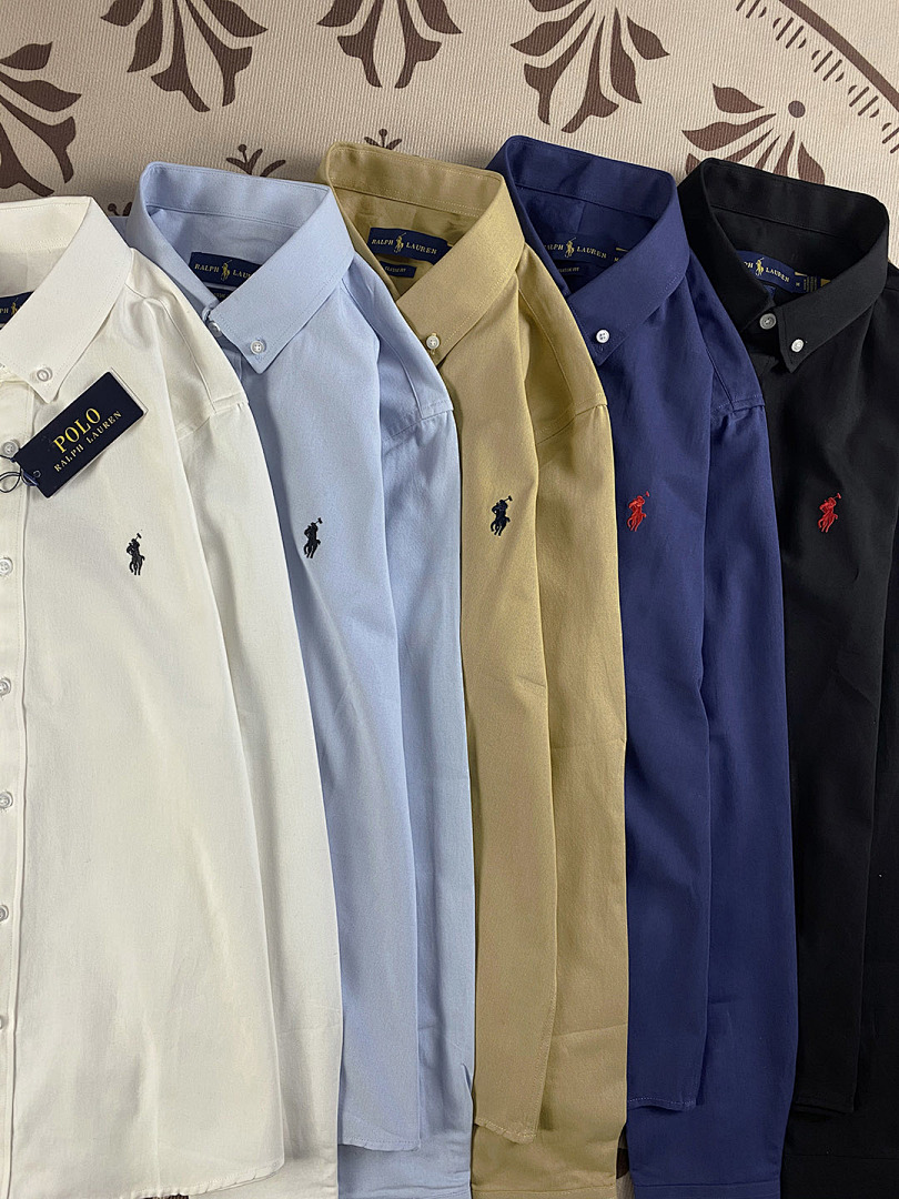 Ralph Lauren Classic Fit Oxford Shirt · A2390