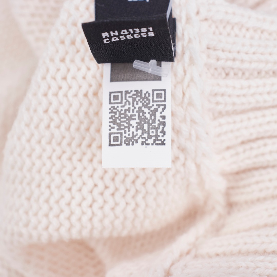 Ralph Lauren Embroidered-Logo Turtleneck · A3465 — תמונה 5