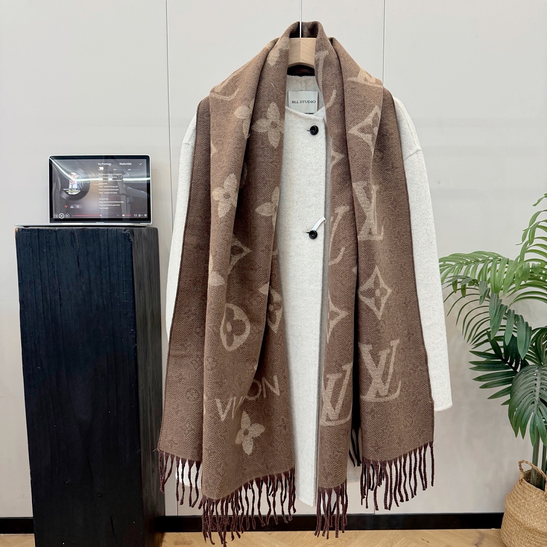 Louis Vuitton Reykjavik Scarf · ZT13914 — תמונה 29