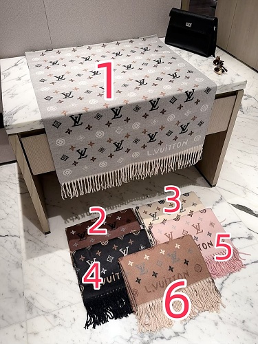 Louis Vuitton Reykjavik Scarf · ZT13901