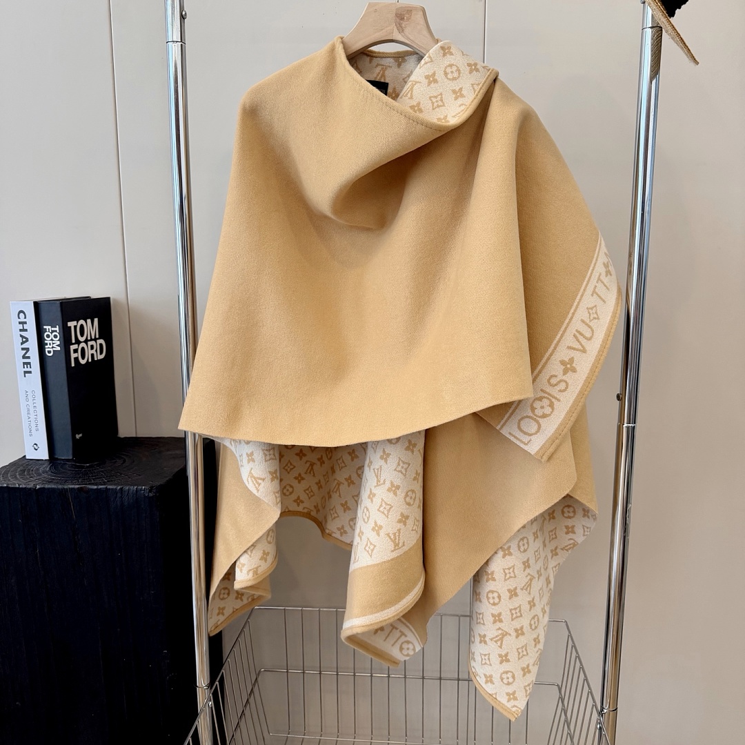 Louis Vuitton My Monogram Cape · ZT13935 — תמונה 17