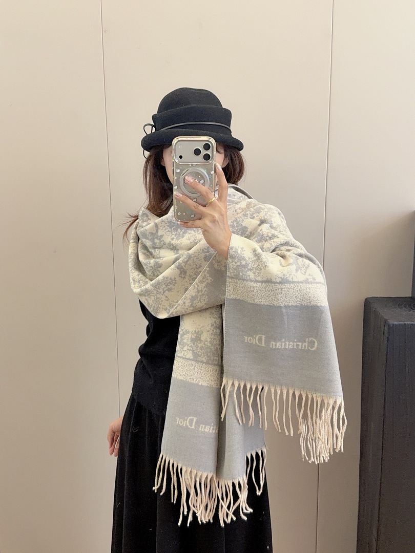 Dior Essence Scarf · ZT13922 — תמונה 15