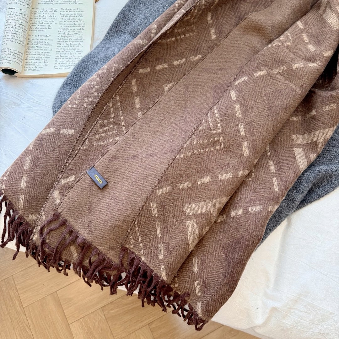 Fendi — צעיף · ZT13913 — תמונה 12