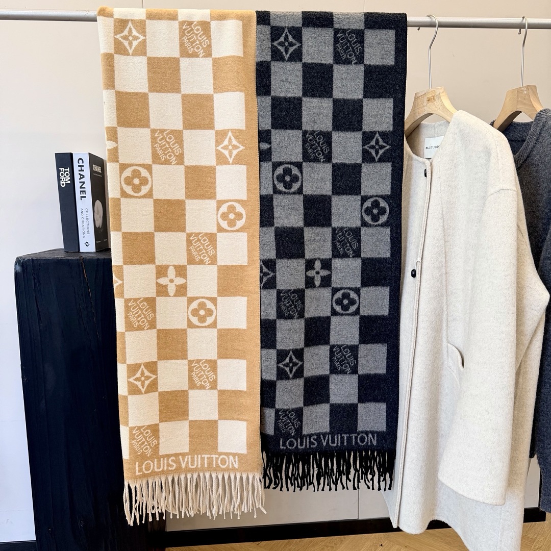 Louis Vuitton Reykjavik Scarf · ZT13924 — תמונה 12