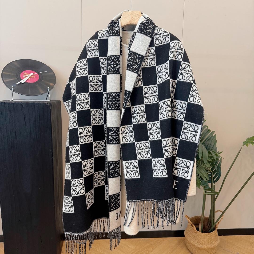 Loewe Anagram Scarf · ZT13900 — תמונה 13