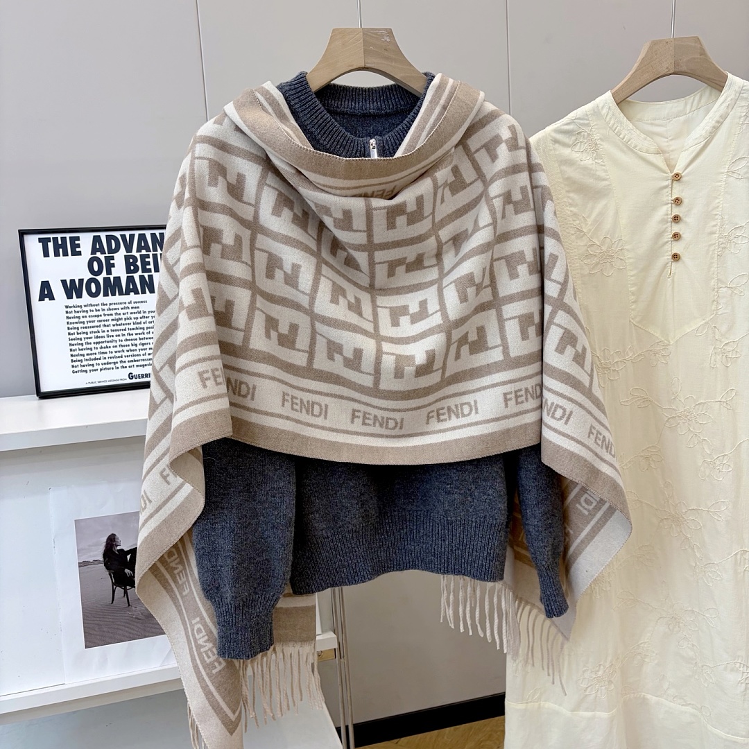 Fendi FF Scarf · ZT13919 — תמונה 14