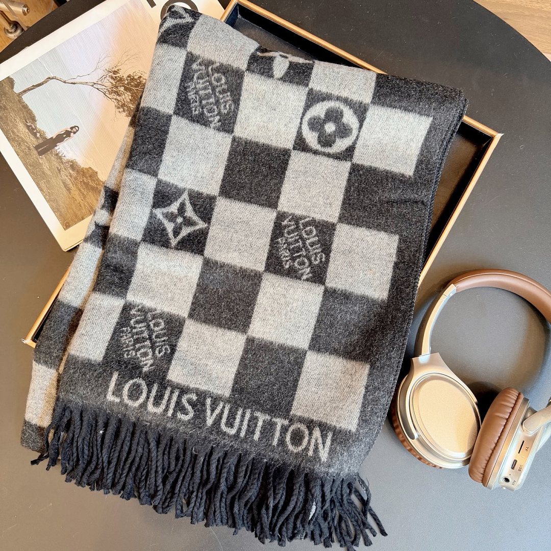 Louis Vuitton Reykjavik Scarf · ZT13924 — תמונה 9