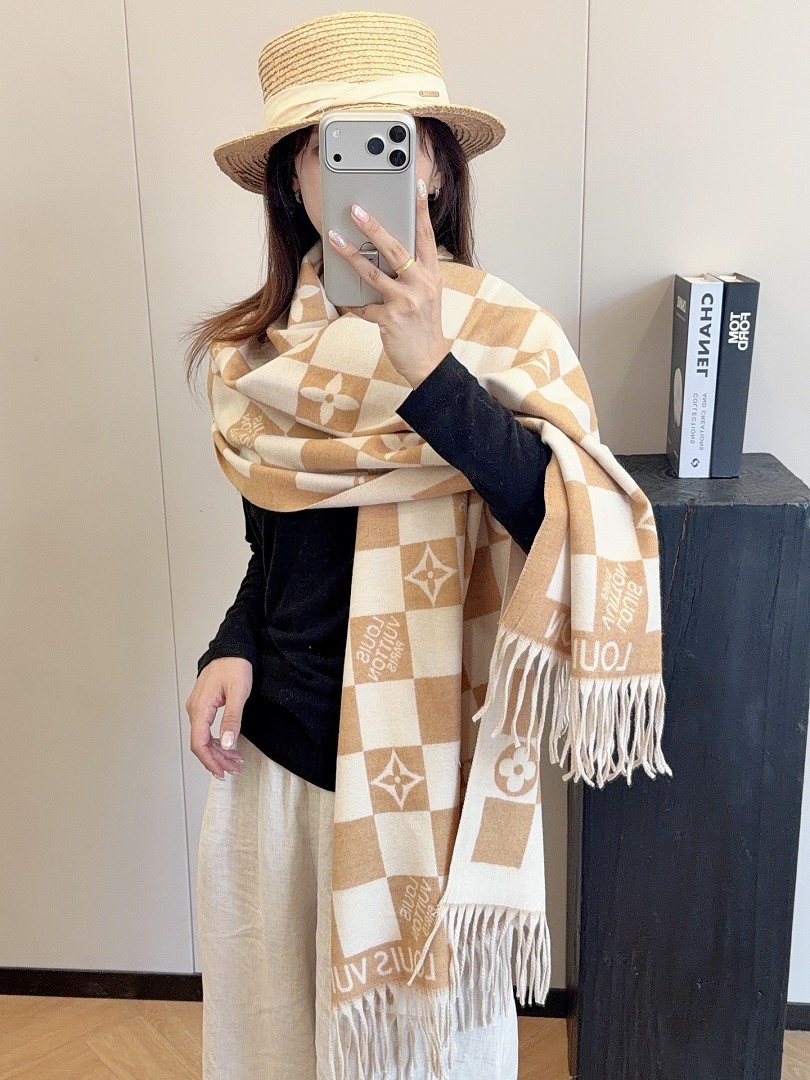 Louis Vuitton Reykjavik Scarf · ZT13924 — תמונה 6