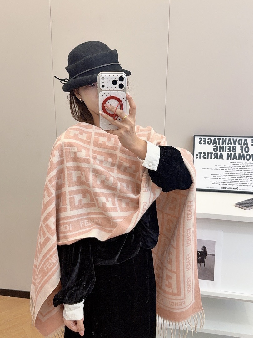 Fendi FF Scarf · ZT13919 — תמונה 39